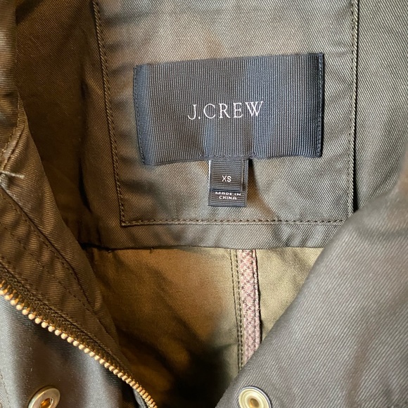 Fall, light weight jacket. - Picture 2 of 2